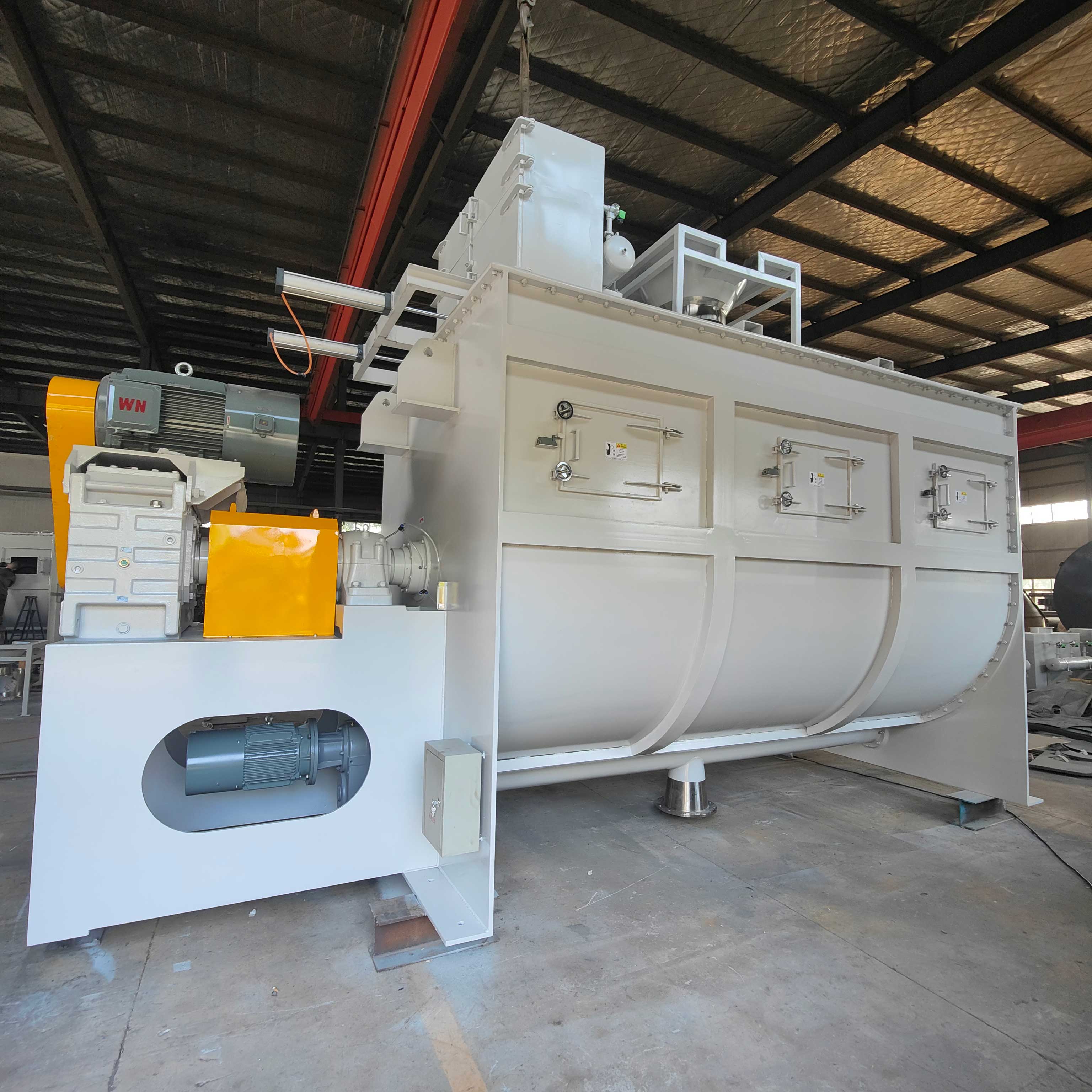 臥式混合機(jī)