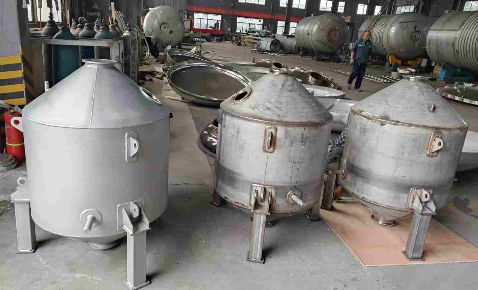 不銹鋼移動(dòng)罐