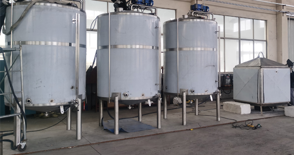 不銹鋼大料倉(cāng) 不銹鋼大料倉(cāng)